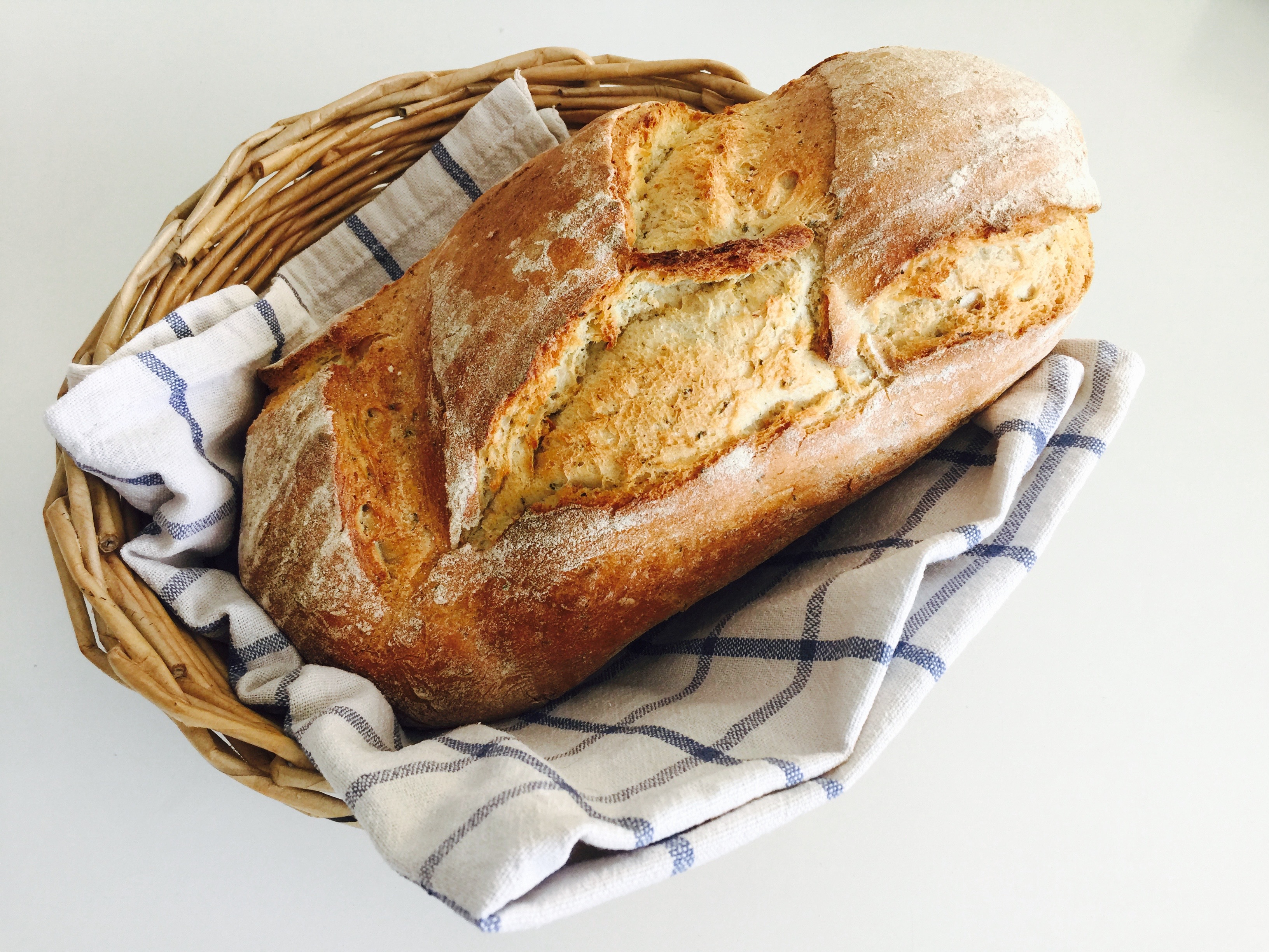Čerstvý domácí křupavý chleba chléba
